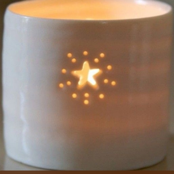 Luna Lighting Other - Set Of Four Handmade Luna Lighting Porcelain Tea Lights Beautiful
